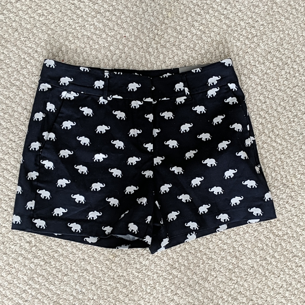Ann Taylor navy elephant print shorts